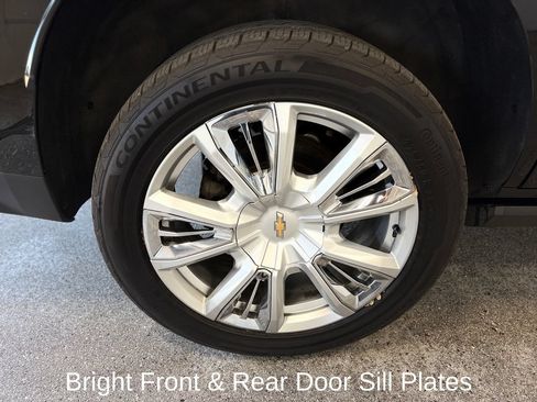 Used 2021 Chevrolet Tahoe High Country w/ Premium Package AWD/4WD image 26