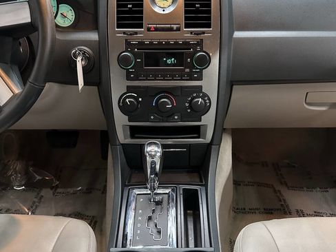 Used 2005 Chrysler 300 Touring w/ Protection Group image 24