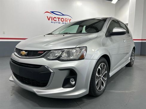 Used 2017 Chevrolet Sonic LT w/ Fun and Sun Package image 20