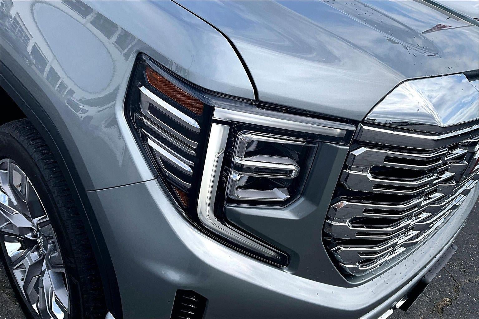 Used 2025 GMC Sierra 1500 Denali AWD/4WD image 27