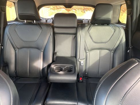 Used 2023 INFINITI QX60 Sensory w/ Vision Package image 11