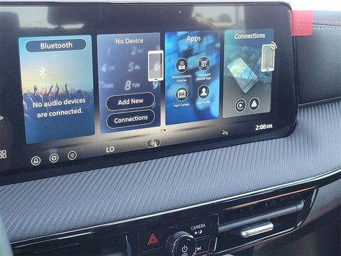 New 2026 Nissan Kicks SR image 10