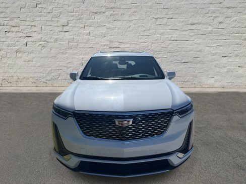 New 2025 Cadillac XT6 Premium Luxury w/ Platinum Package image 8