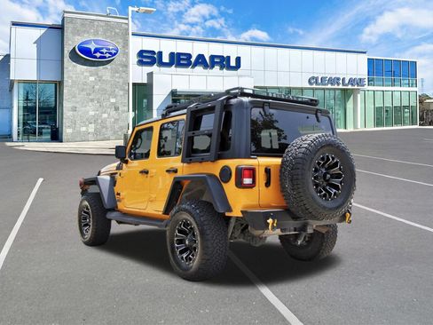 Used 2021 Jeep Wrangler Unlimited Sport AWD/4WD image 3