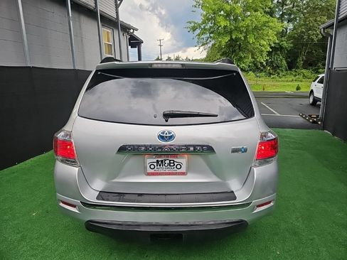 Used 2013 Toyota Highlander 4WD Hybrid image 6