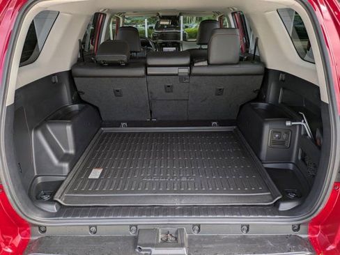 Used 2021 Toyota 4Runner Venture image 19