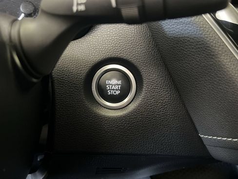 Used 2025 Toyota Corolla SE FWD image 36