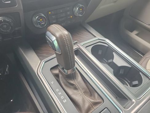 Used 2019 Ford F150 Limited w/ Trailer Tow Package AWD/4WD image 30
