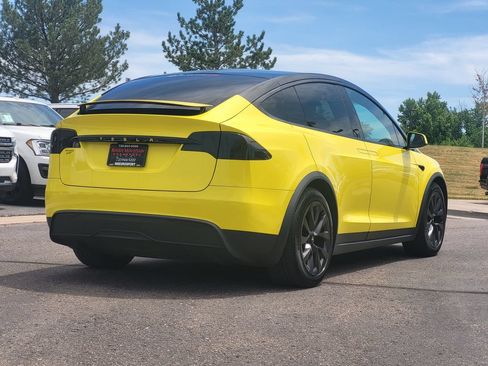 Used 2024 Tesla Model X AWD/4WD image 4