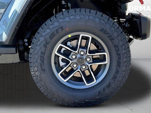 New 2026 Jeep Gladiator Mojave AWD/4WD image 31