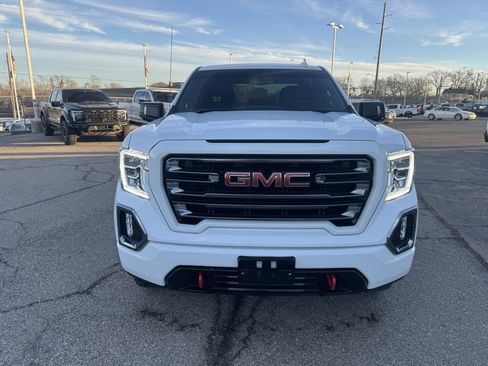 Used 2021 GMC Sierra 1500 AT4 image 2