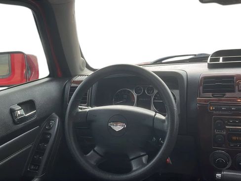 Used 2009 HUMMER H3T Alpha image 23