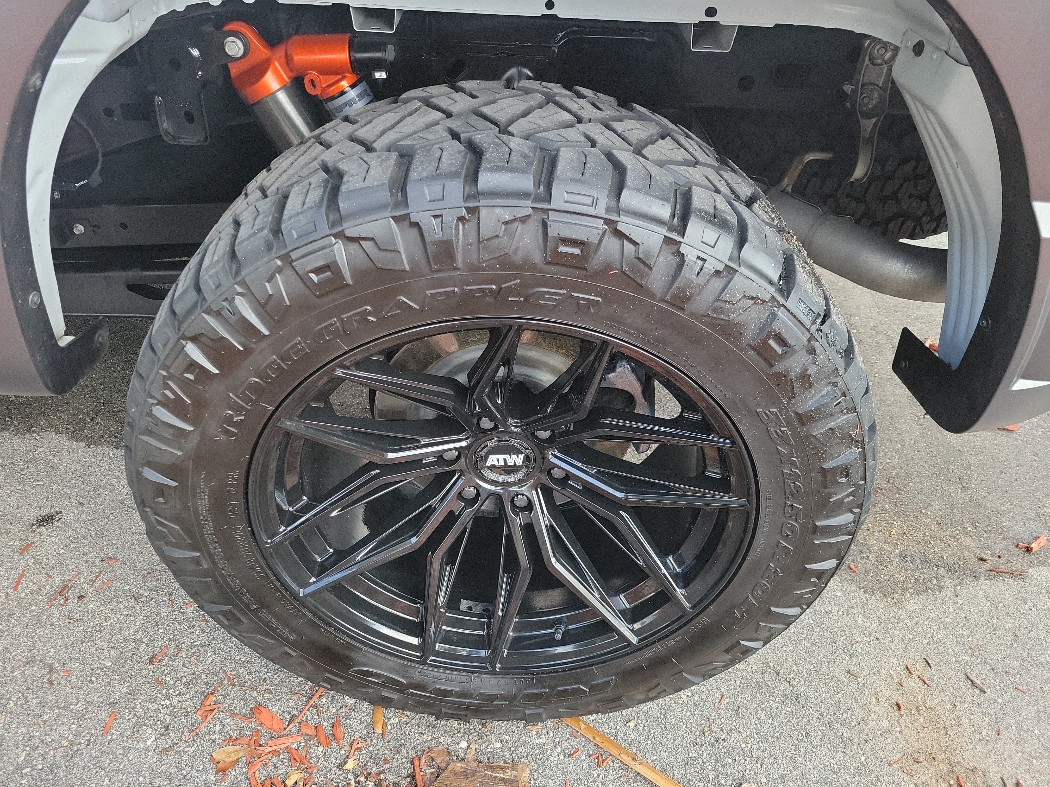 Used 2022 Ford F150 Raptor w/ Equipment Group 801A High AWD/4WD image 7