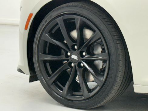 Used 2022 Cadillac CT5 V image 40