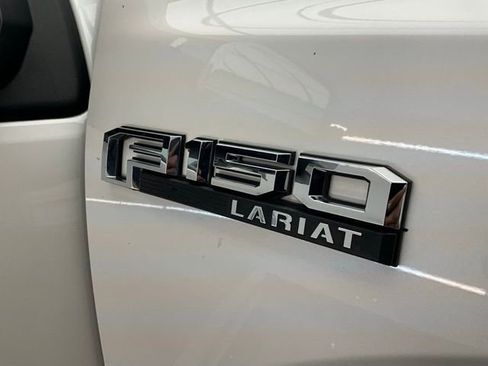 Used 2018 Ford F150 Lariat w/ Equipment Group 502A Luxury image 25