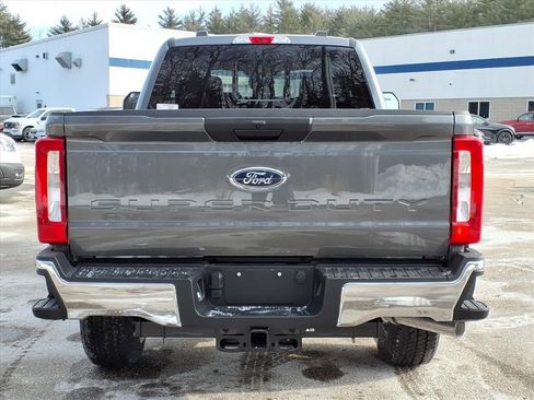 New 2026 Ford F350 XLT w/ FX4 Off-Road Package image 6