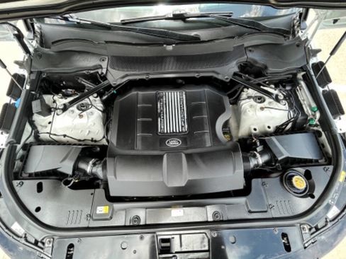 Used 2019 Land Rover Range Rover HSE image 34