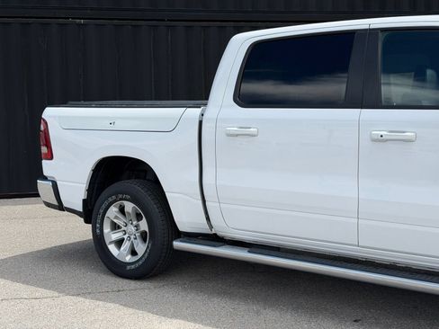 Used 2023 RAM 1500 Laramie AWD/4WD image 5