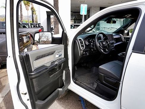 Certified 2022 RAM 2500 Big Horn w/ Cold Weather Group image 39