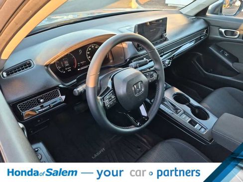 Used 2024 Honda Civic EX image 2