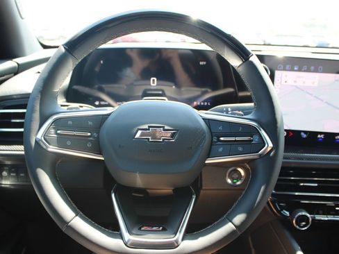 New 2027 Chevrolet Traverse Z71 w/ Enhanced Driving Package AWD/4WD image 38