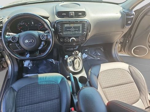 Used 2018 Kia Soul ! w/ Tech Package FWD image 17