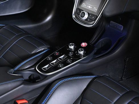 Used 2025 McLaren GTS RWD image 19