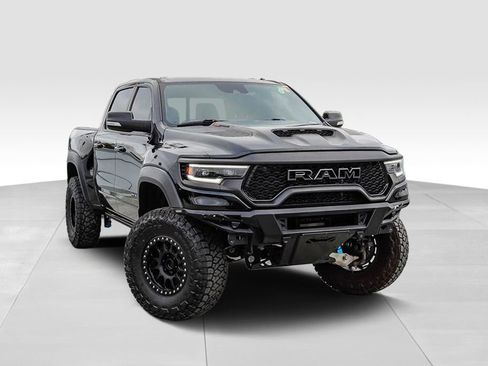 Used 2022 RAM 1500 TRX w/ TRX Level 1 Equipment Group AWD/4WD image 2