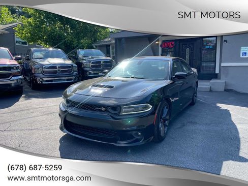 Used 2019 Dodge Charger Scat Pack RWD image 1
