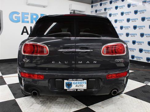Used 2017 MINI Cooper Clubman S image 3
