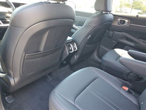 New 2026 Kia Sorento SX image 22
