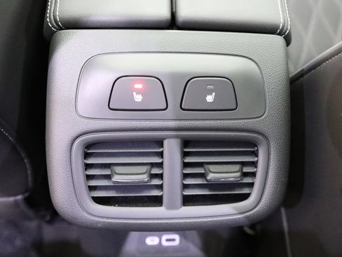 Certified 2023 Buick Envision Avenir AWD/4WD image 9