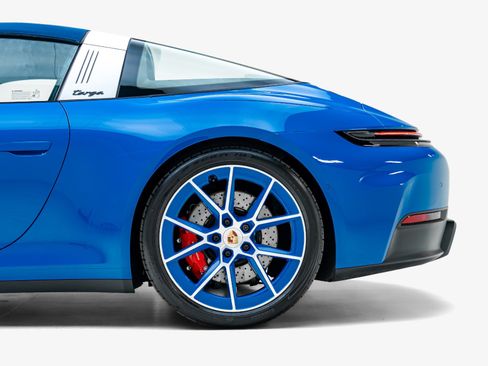 Used 2026 Porsche 911 Targa 4 GTS AWD/4WD image 20
