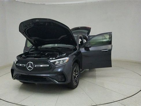 Used 2024 Mercedes-Benz GLC 300 GLC 300 w/ AMG Line image 71