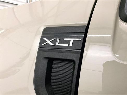 Used 2024 Ford Maverick XLT w/ XLT Luxury Package FWD image 13