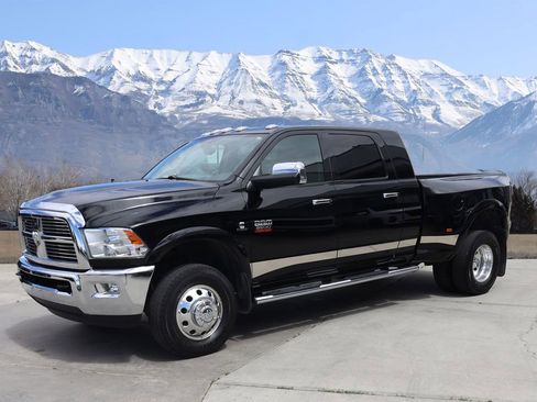 Used 2012 RAM 3500 Laramie w/ Max Tow Pkg AWD/4WD image 2