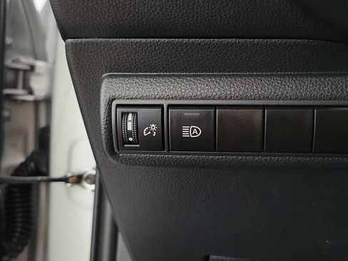 Used 2024 Toyota Corolla LE FWD image 23