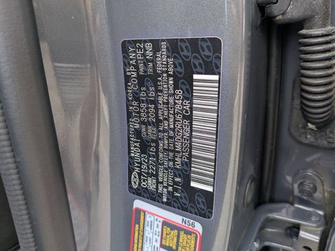 Used 2024 Hyundai Elantra SEL FWD image 35