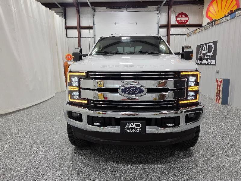Used 2017 Ford F250 Lariat w/ Chrome Package AWD/4WD image 2