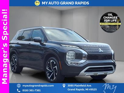 Used 2024 Mitsubishi Outlander SEL