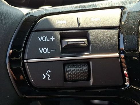 Certified 2024 Honda Pilot Elite image 22