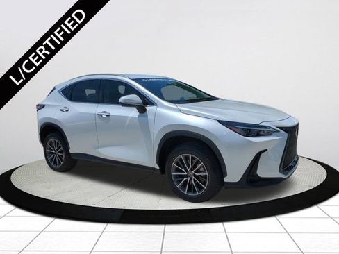 Used 2023 Lexus NX 250 FWD w/ Towing Package (2000 Lbs) image 1