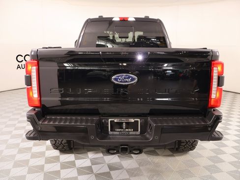 Used 2024 Ford F250 Lariat w/ Lariat Ultimate Package AWD/4WD image 22