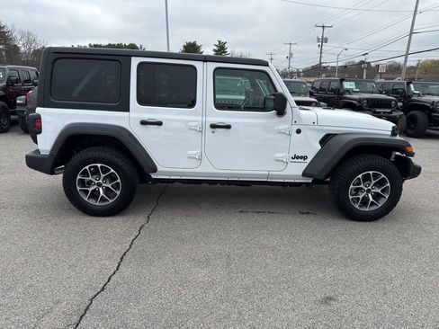 Certified 2024 Jeep Wrangler Unlimited Sport AWD/4WD image 6