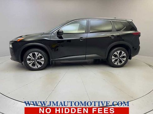 Used 2023 Nissan Rogue SV AWD/4WD image 2
