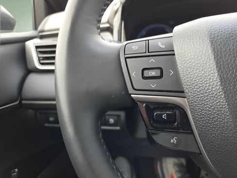 Used 2025 Toyota Camry XSE image 23