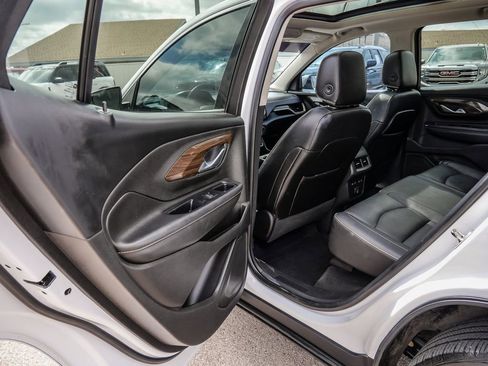 Used 2019 GMC Terrain Denali w/ Advanced Safety Package image 24