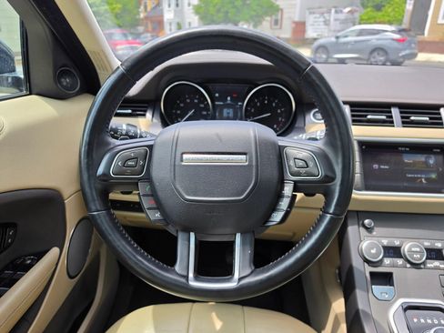 Used 2018 Land Rover Range Rover Evoque AWD/4WD image 13
