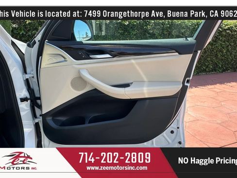 Used 2024 BMW X3 sDrive30i w/ Convenience Package RWD image 52