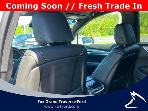 Used 2024 Cadillac XT6 Luxury w/ LPO, Floor Liner Package AWD/4WD image 29